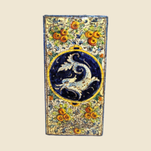 Rectangular tile  cm  30 x 15 series Cote of arms- Dolphin with fruit