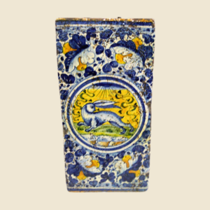 Rectangular tile cm  30 x 15 series cote of arms  - Hare with leaves