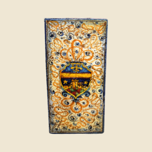 Mattonella rettangolare cm  30 x 15 decoro stemma torre con nastri arancio