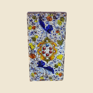 Mattonella rettangolare cm  30 x 15 decoro stemma Medici con foglie di Malva