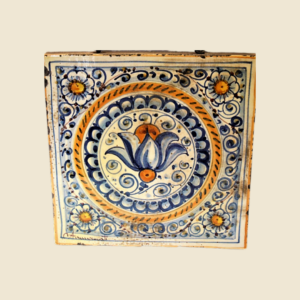 Mattonella quadrata cm 15 x 15 decoro geometrico
