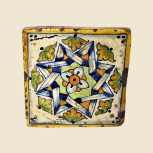 Mattonella quadrata cm 15 x 15 decoro geometrico