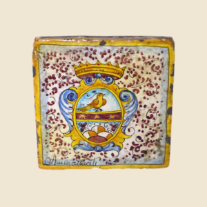 Mattonella quadrata cm 15 x 15 decoro stemma