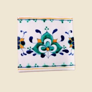 Mattonella quadrata cm 10 x 10 decoro cornice colorata