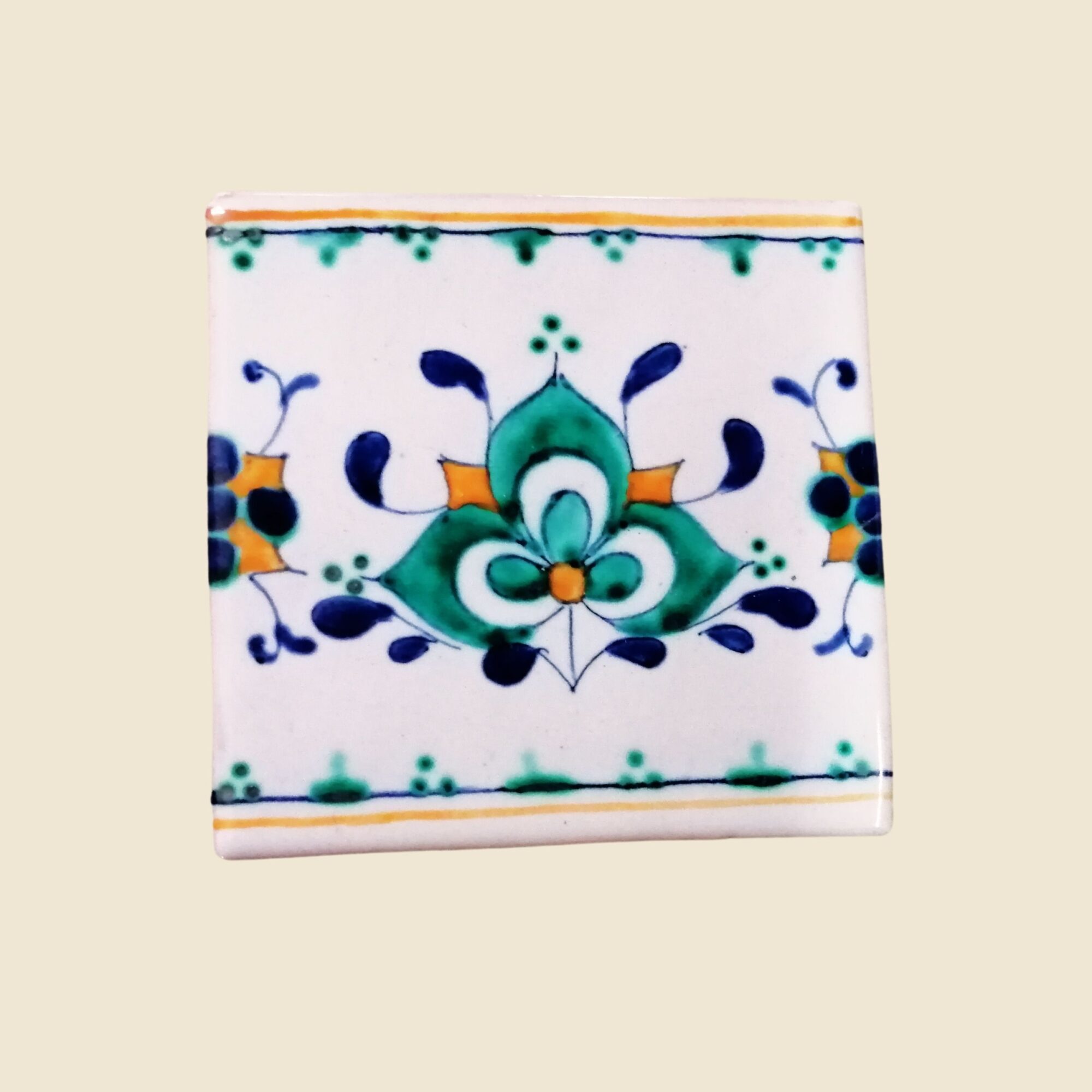 Mattonella quadrata cm 10 x 10 decoro cornice colorata