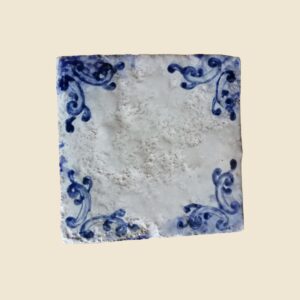 Mattonella quadrata cm 10 x 10 decoro cornice colorata