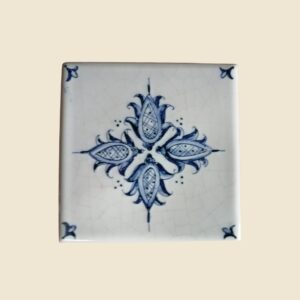 Mattonella quadrata cm 10 x 10 decoro cornice colorata