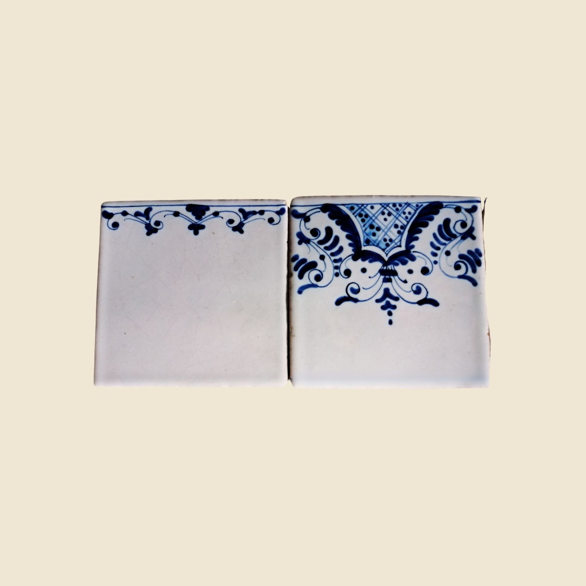 Mattonella quadrata cm 10 x 10 decoro trina blu