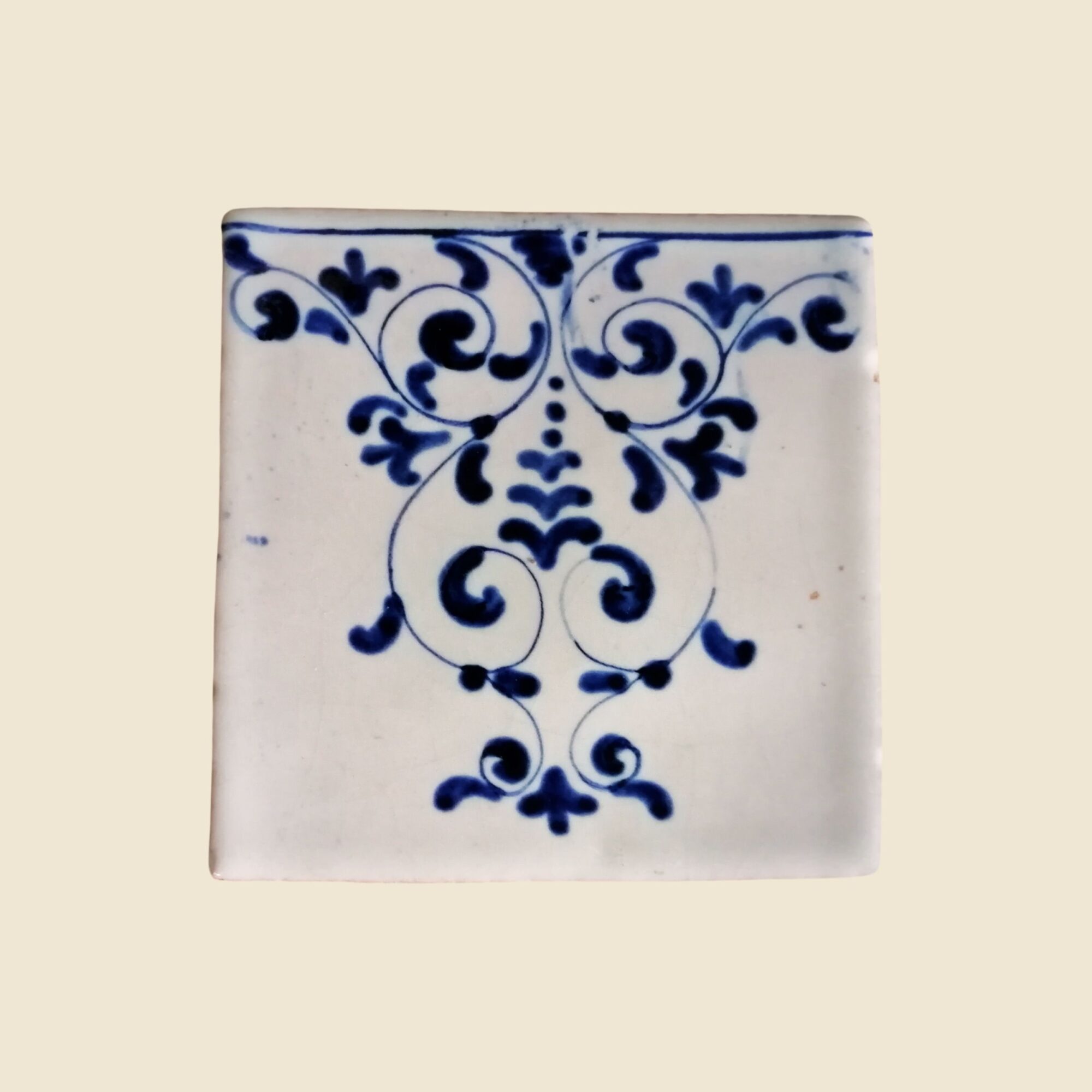 Mattonella quadrata cm 10 x 10 decoro trina blu