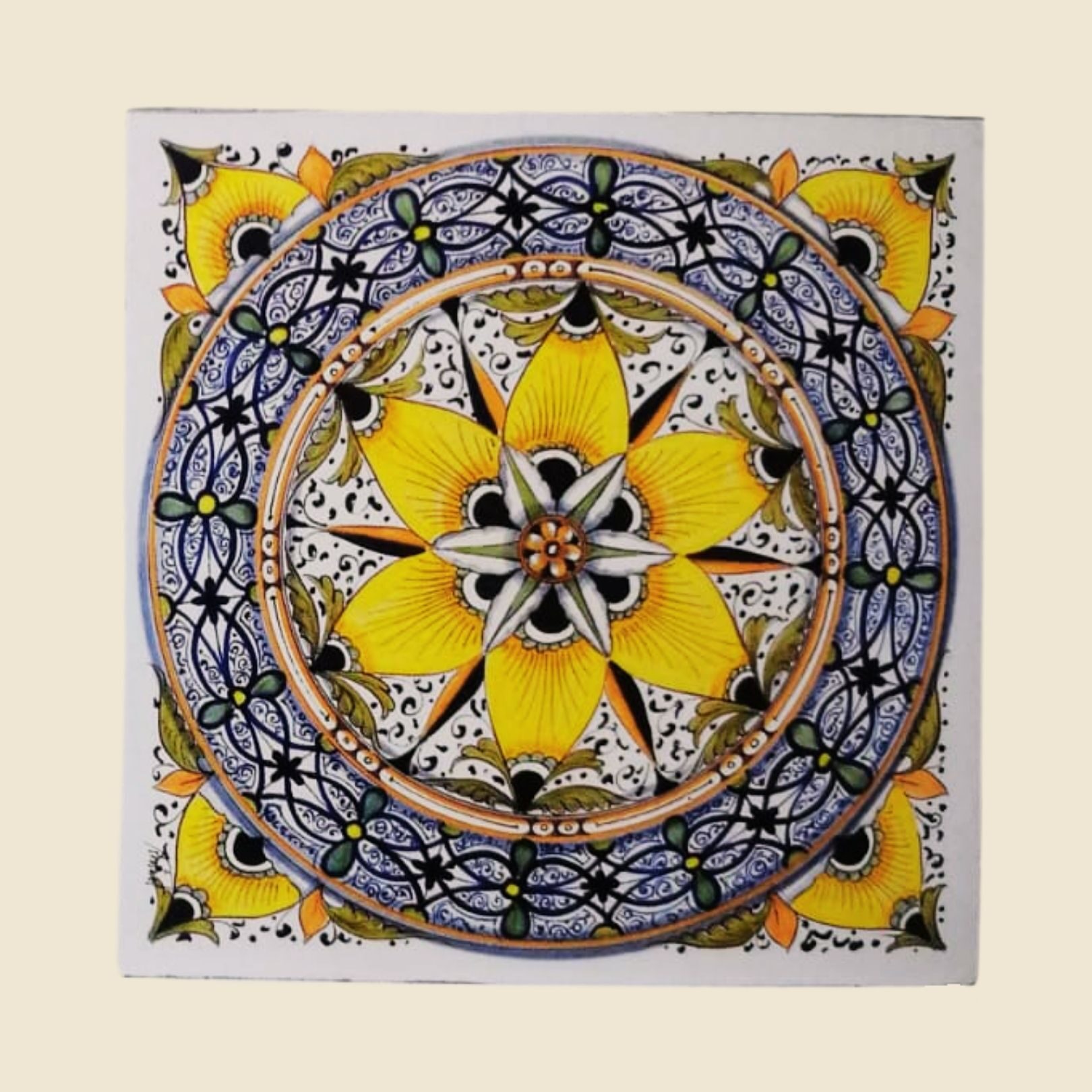 mattonella quadrata cm 40 x 40 decoro geoemetrico