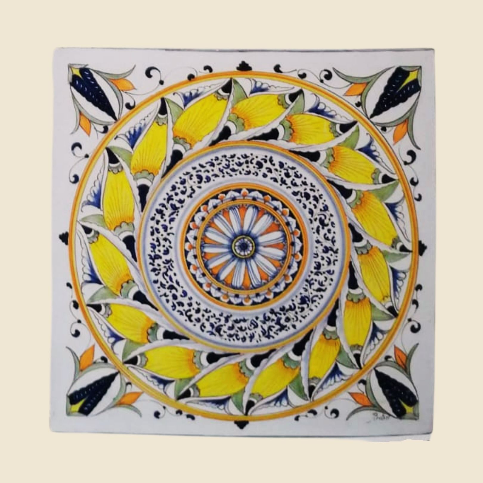 mattonella quadrata cm 40 x 40 decoro geoemetrico